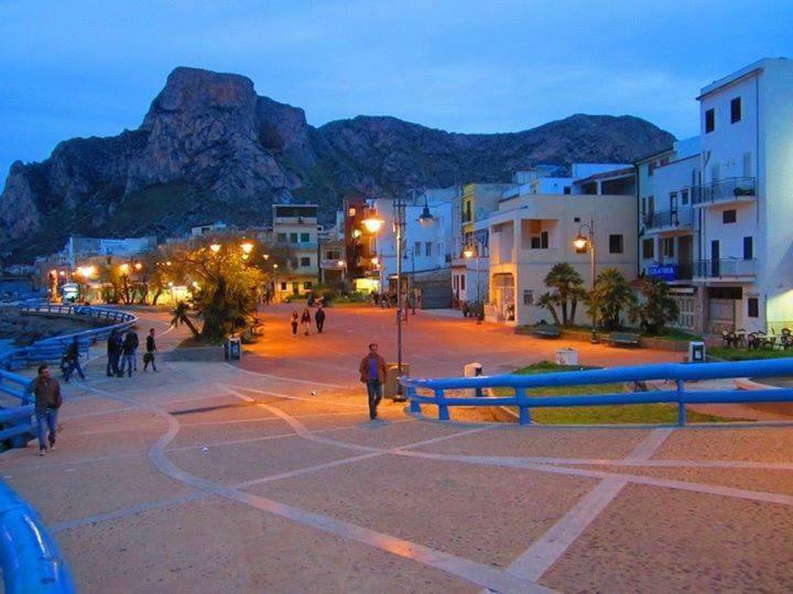 Appartamento Sferracavallo Bagian luar foto